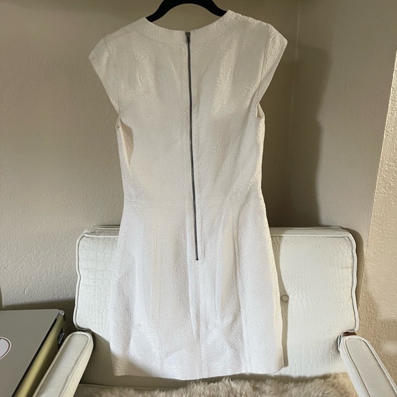 Theory white cap sleeved dress-orinthia - Picture 6 of 6